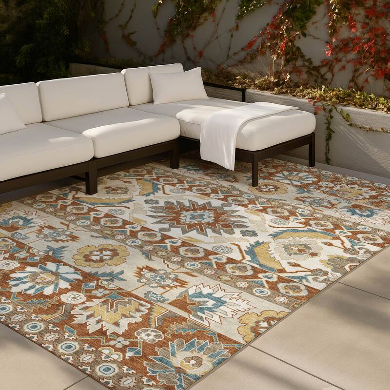Machine Washable Indoor/ Outdoor Traditional Aspen Chantille Rug