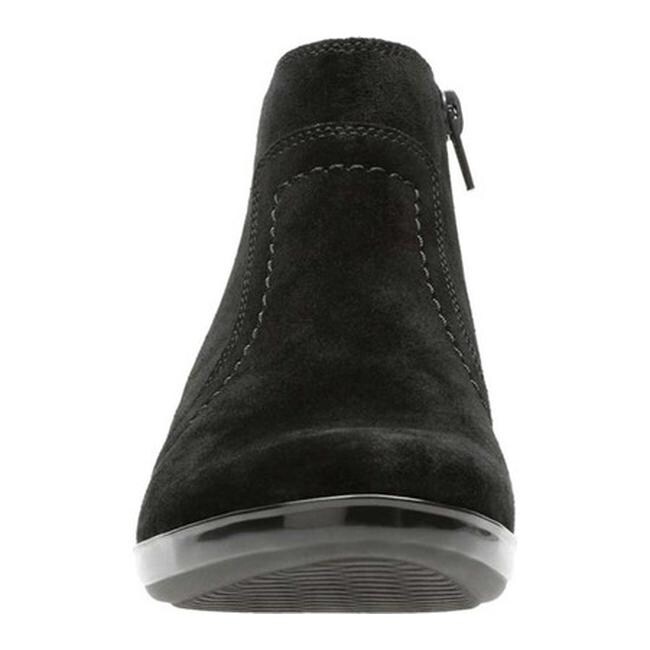 clarks women's everlay leigh ankle bootie