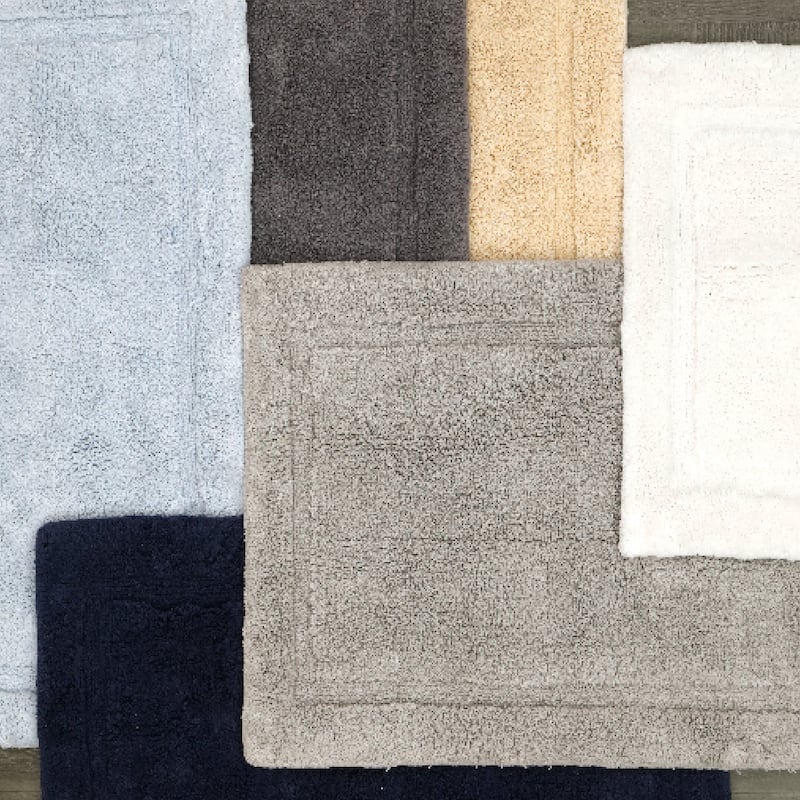 Lydia Border Plush Bath Mat