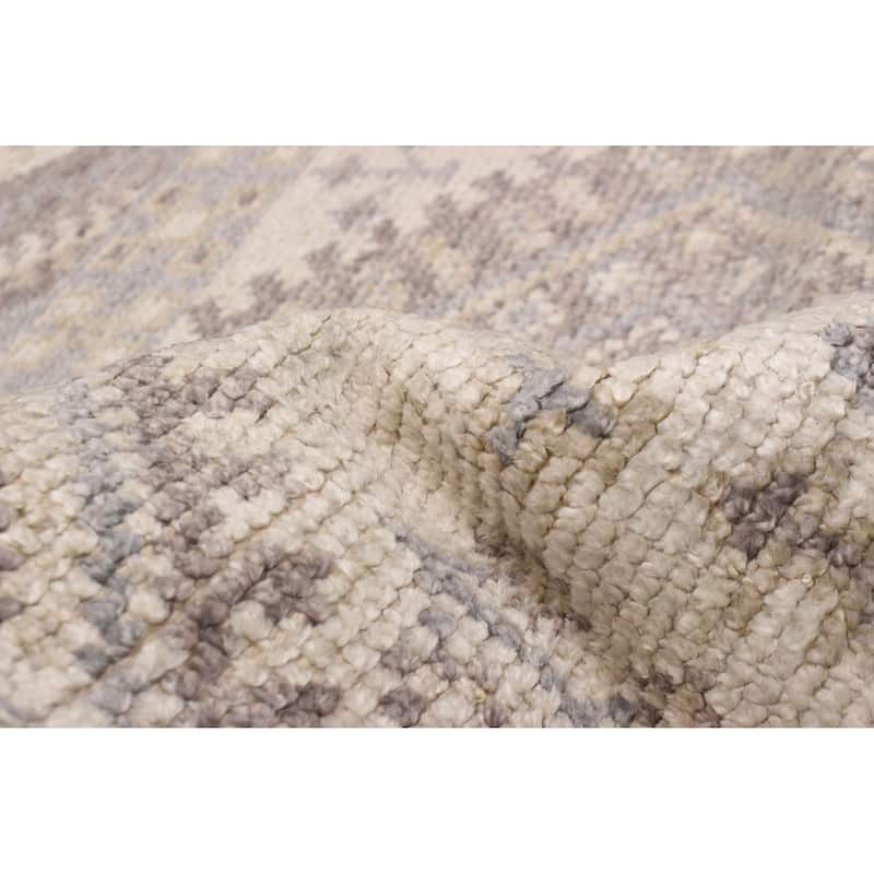 ECARPETGALLERY Hand-knotted Jules Serapi Ivory Silk Rug - 5'3 x 7'7