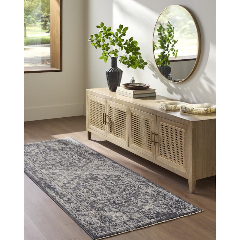 Livabliss Gakko Traditional Area Rug - Black - 7'10" x 7'10"
