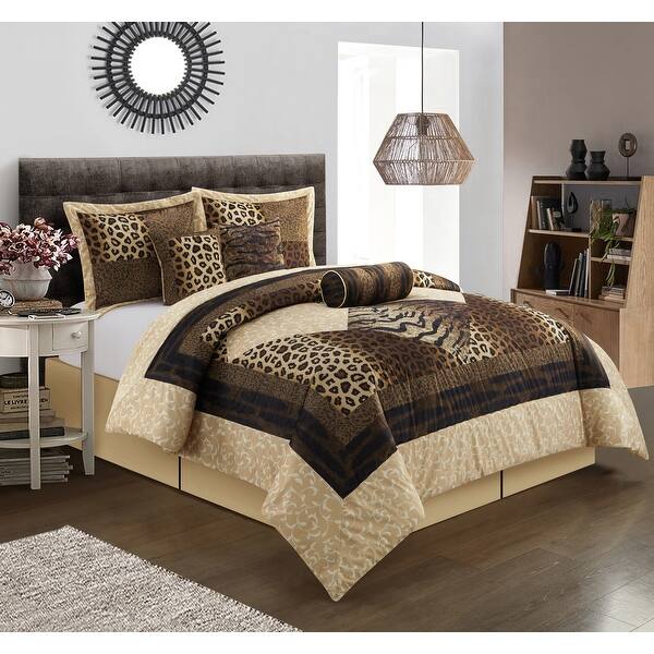 Grand Avenue Africa Animal Print 7-Piece Comforter Set - Overstock - 31860212 Grand Avenue Africa Animal Print 7-Piece Comforter Set - Overstock - 31860212