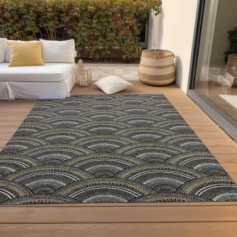 Machine Washable Indoor/ Outdoor Modern Mosaic Chantille Rug - Black - 8' x 10'