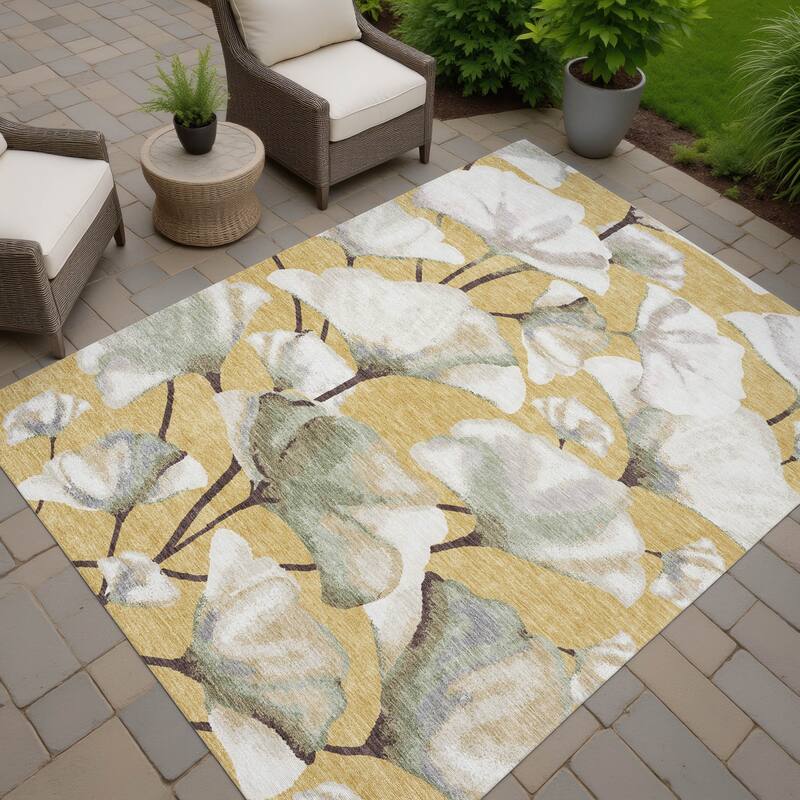 Machine Washable Indoor/ Outdoor Floral Love Chantille Rug