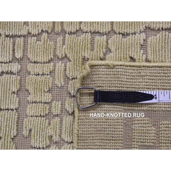 Shahbanu Rugs Vanilla White, Modern Design, Raised Pile, Hand Knotted ...
