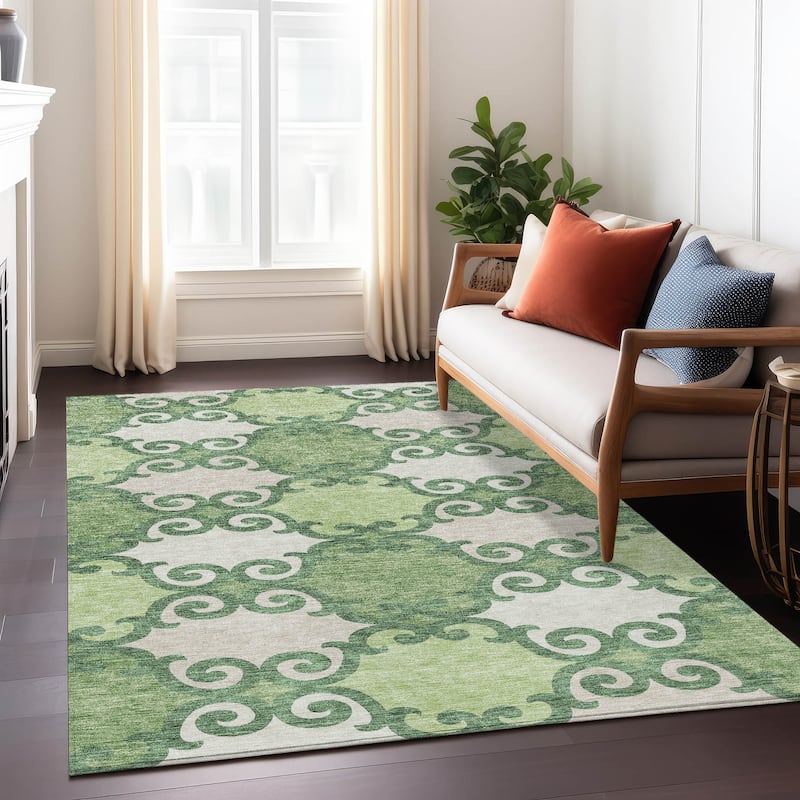 Machine Washable Indoor/ Outdoor Chantille Traditional Scroll Rug