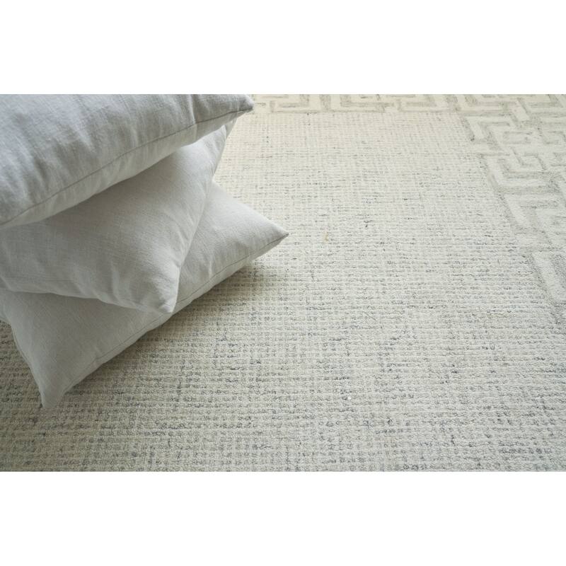 EXQUISITE RUGS Caprice Hand-tufted New Zealand Wool Taupe/Ivory Area Rug.