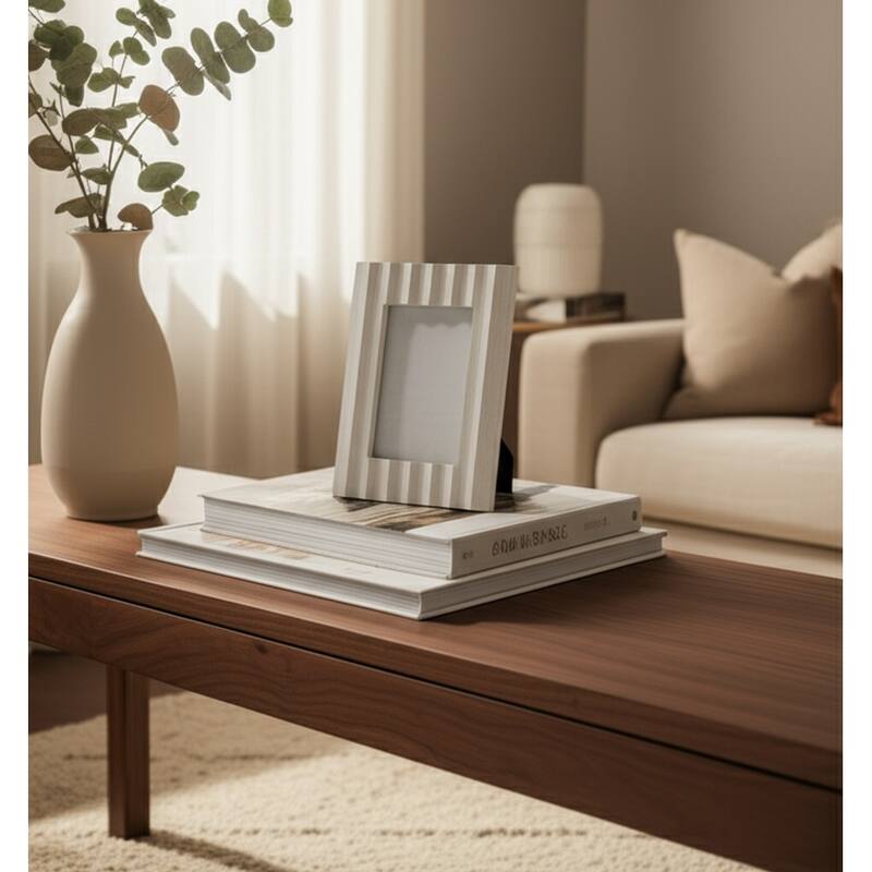 Marble Wood Picture Frame Ribbed Texture Valencia Style - 1" Ivory