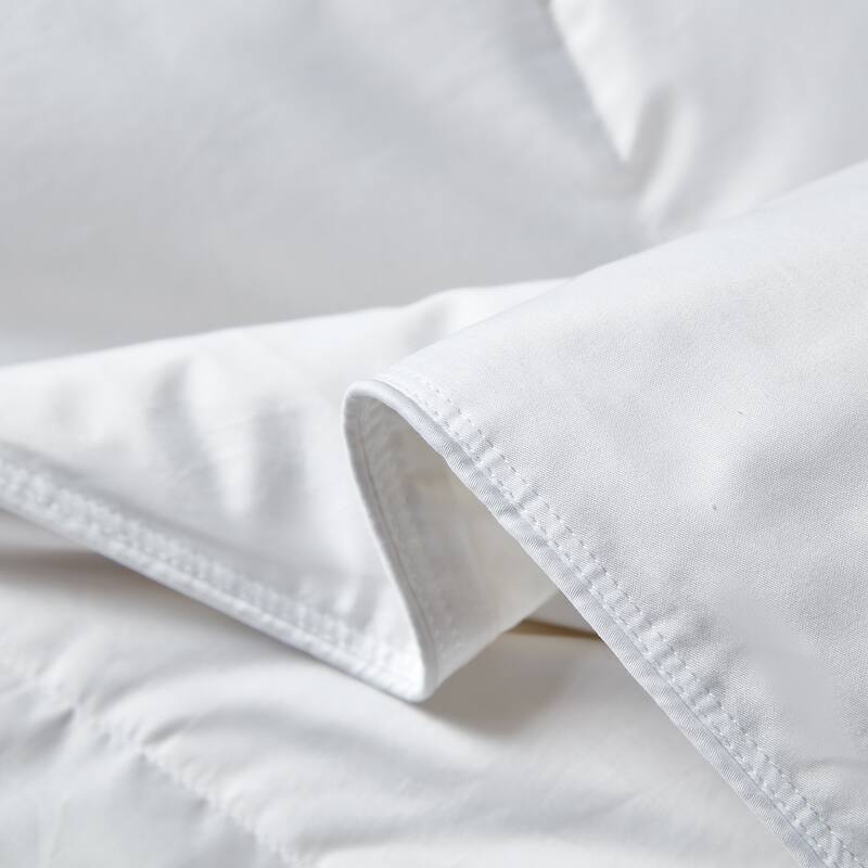 Beautyrest 300 Thread Count European White Down Comforter