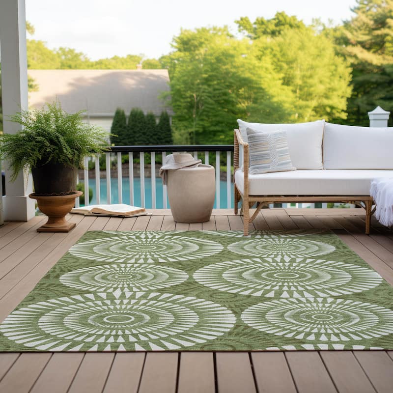 Machine Washable Indoor/ Outdoor Chantille Modern Burst Rug
