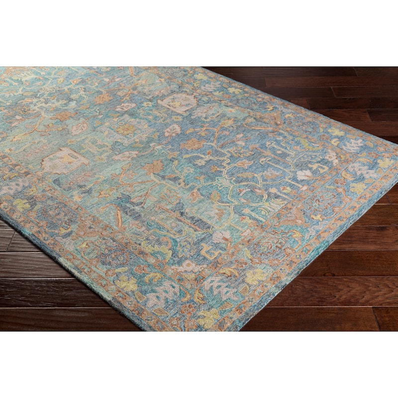 Amyntas Traditional Handmade Wool Area Rug