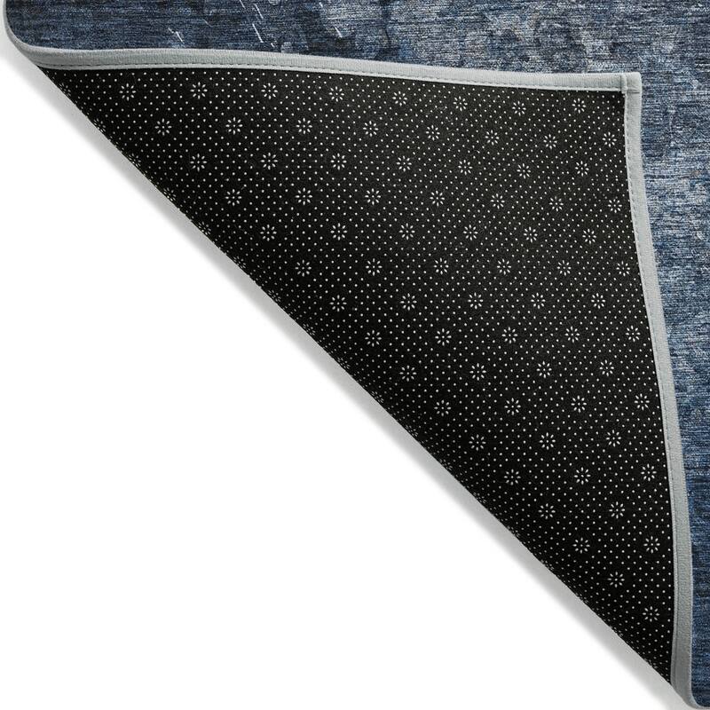 Machine Washable Indoor/ Outdoor Abstract Solid Chantille Rug