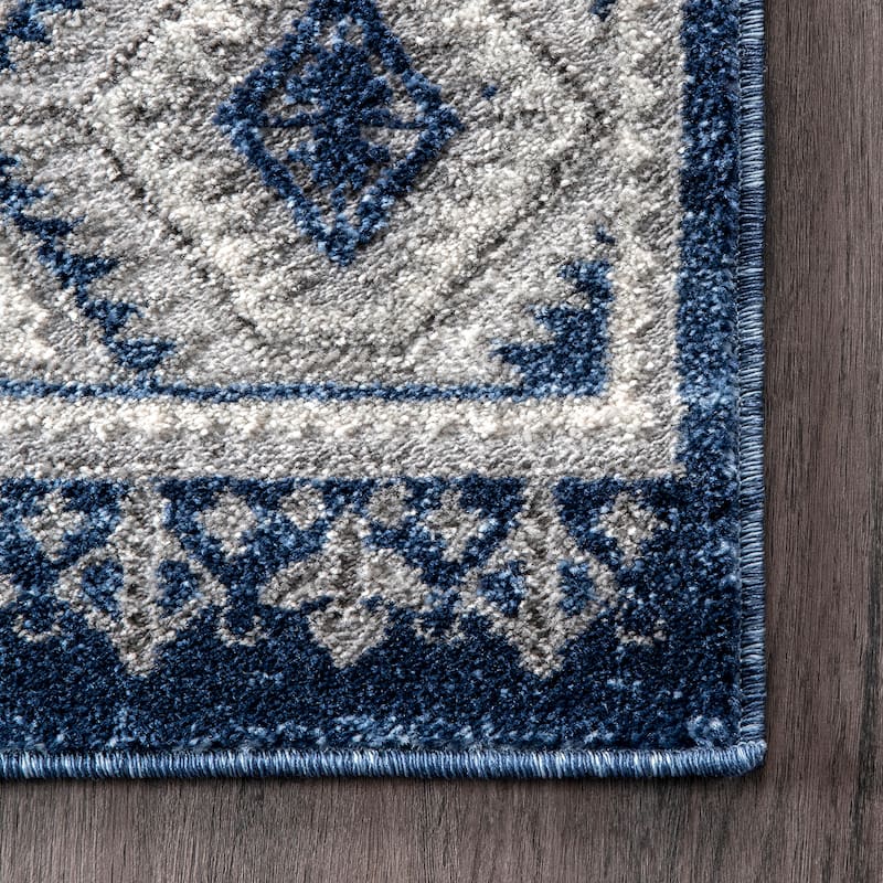 Nuloom Shea Vintage Area Rug