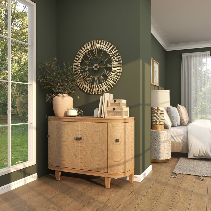 Brown Seagrass Woven Decorative Wall Clock with Gold Metal Frame