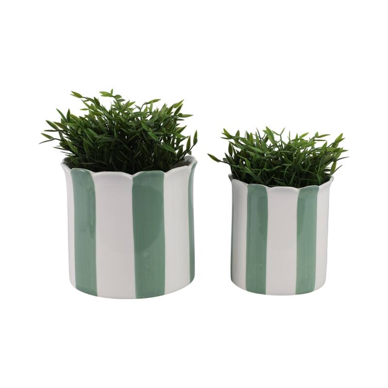 Ceramic Planter Scalloped Edge and Vertical Textured Design (Set of 2) - 8" x 8" x 7"