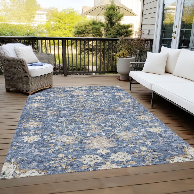 Machine Washable Indoor/ Outdoor Boho Traditional Chantille Rug