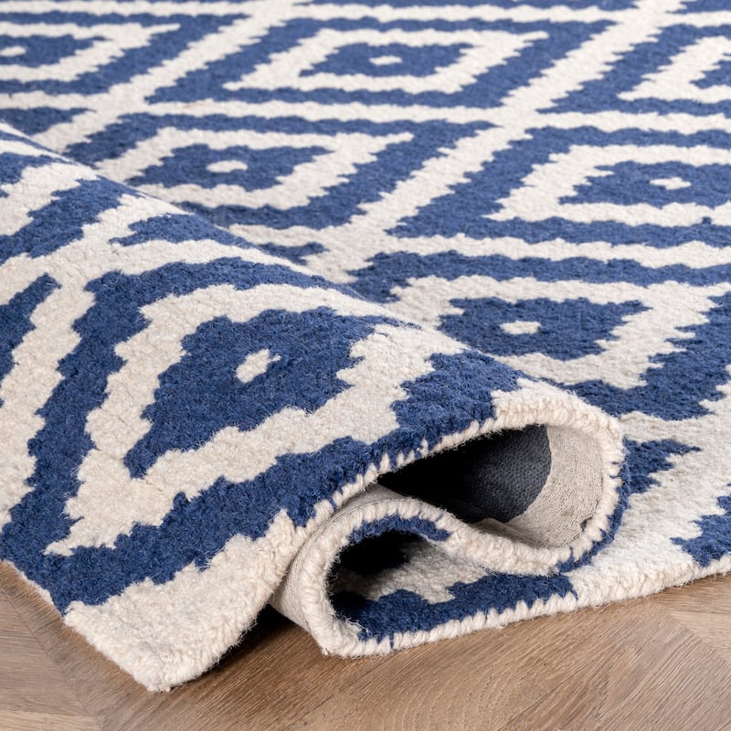 Nuloom Kellee Hand Tufted Geometric Wool Area Rug