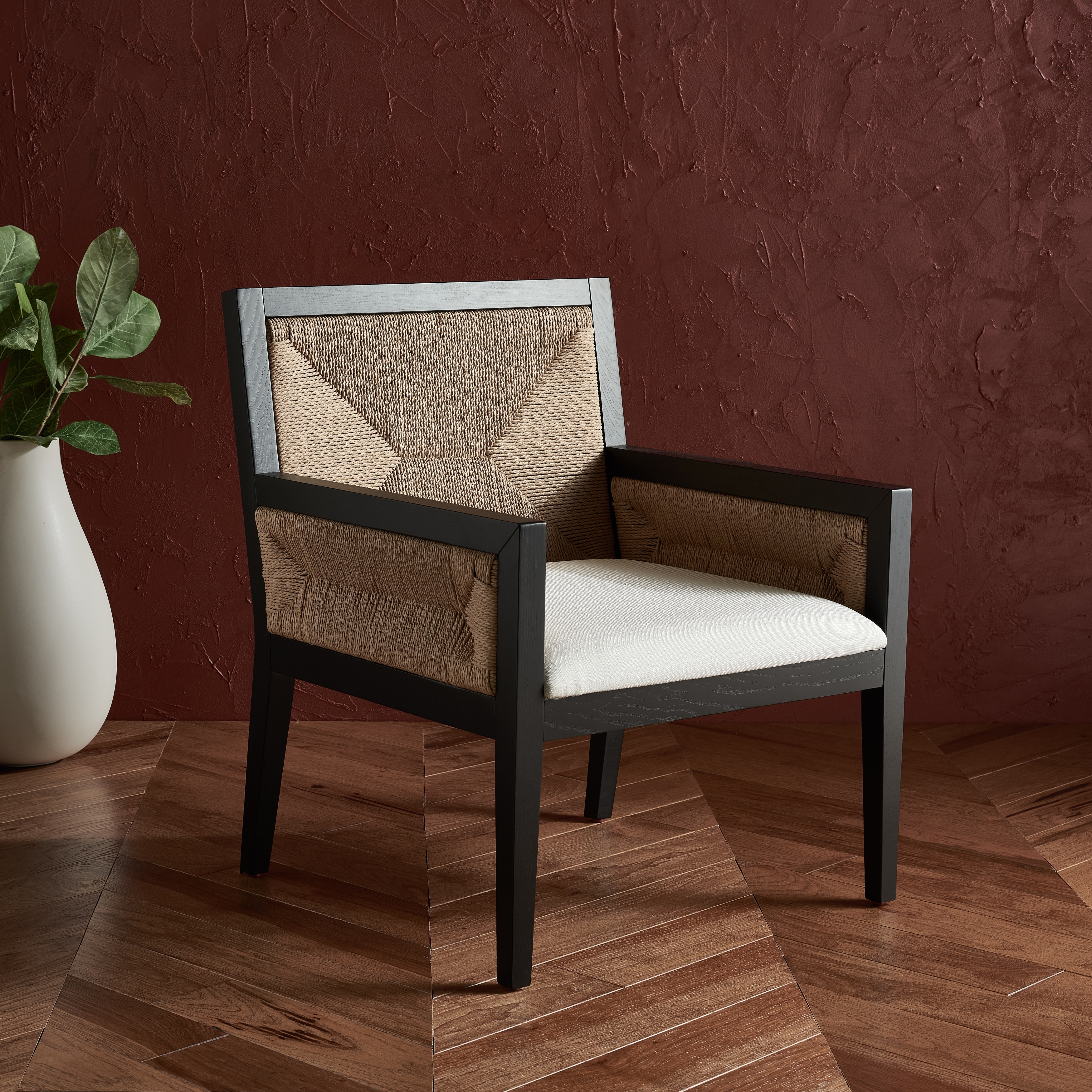 SAFAVIEH Couture Chuan Woven Accent Chair - 25 In. W x 26 In. D x 31 In. H - 25Wx26Dx31H