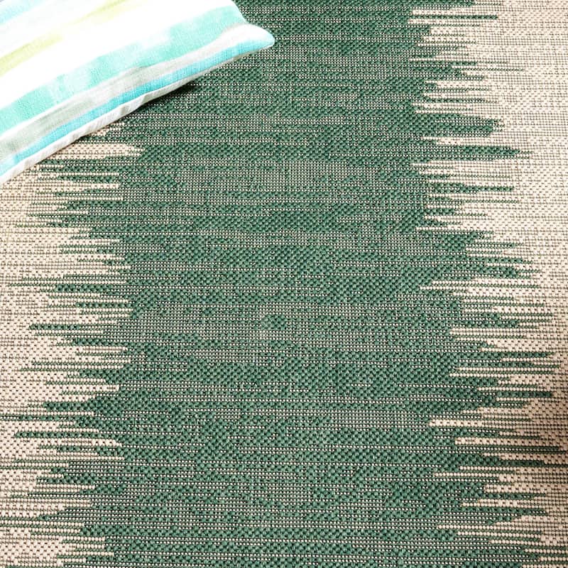 SAFAVIEH Courtyard Aiki Casual Waterproof Patio Backyard Rug