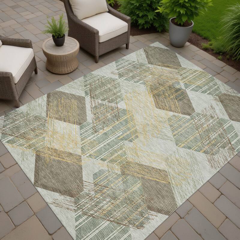 Machine Washable Indoor/ Outdoor Modern Hotchkiss Chantille Rug