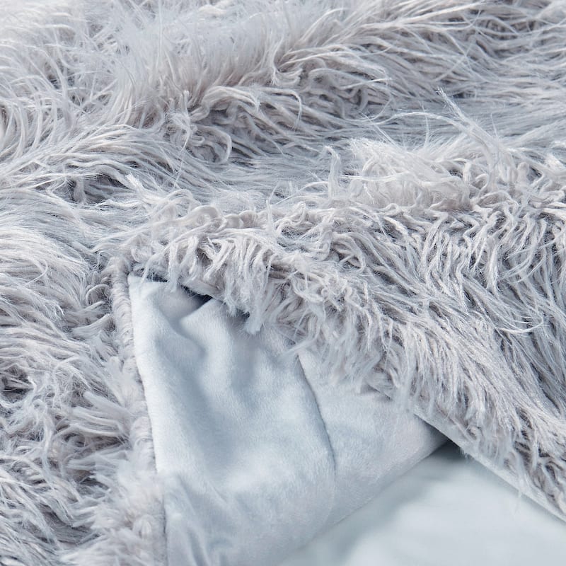 Karenne Shaggy Fauxfur Throw Blanket