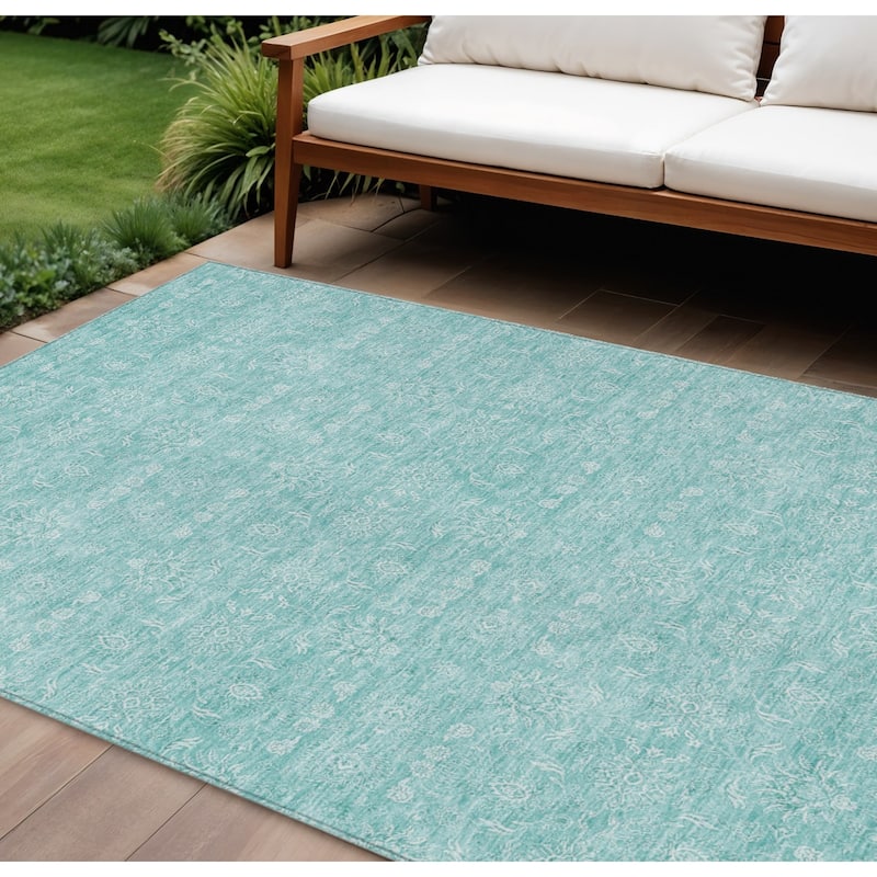 HomeRoots Floral Transitional Rectangle Outdoor Rug - 9' X 12'