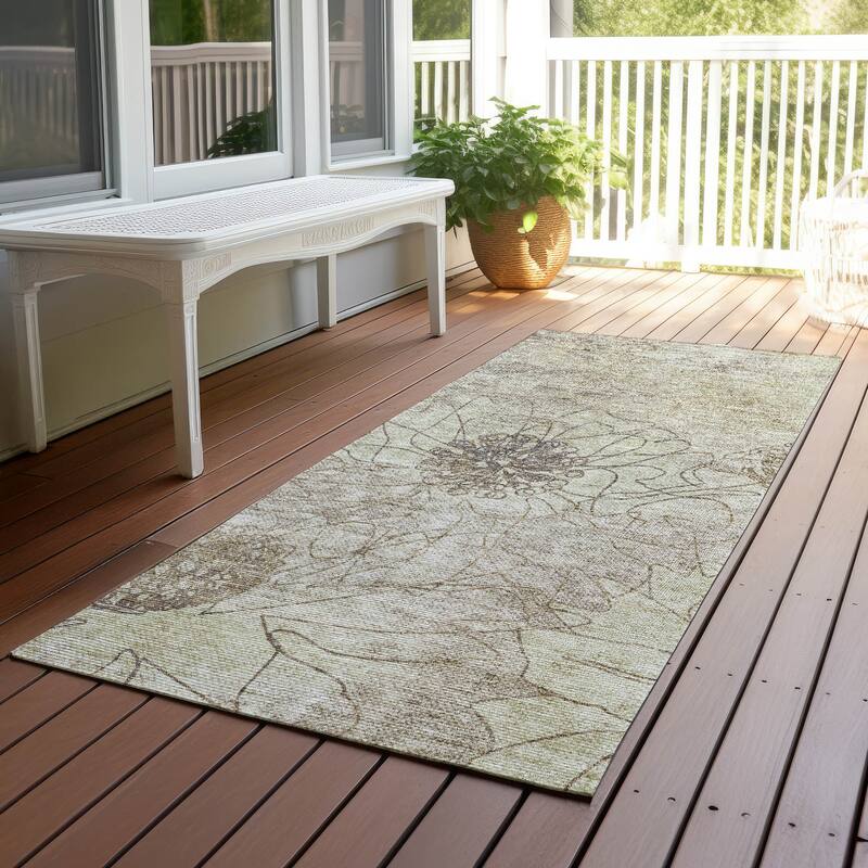 Machine Washable Indoor/ Outdoor Contemporary Floral Chantille Rug - Brown - 2'3" x 7'6"