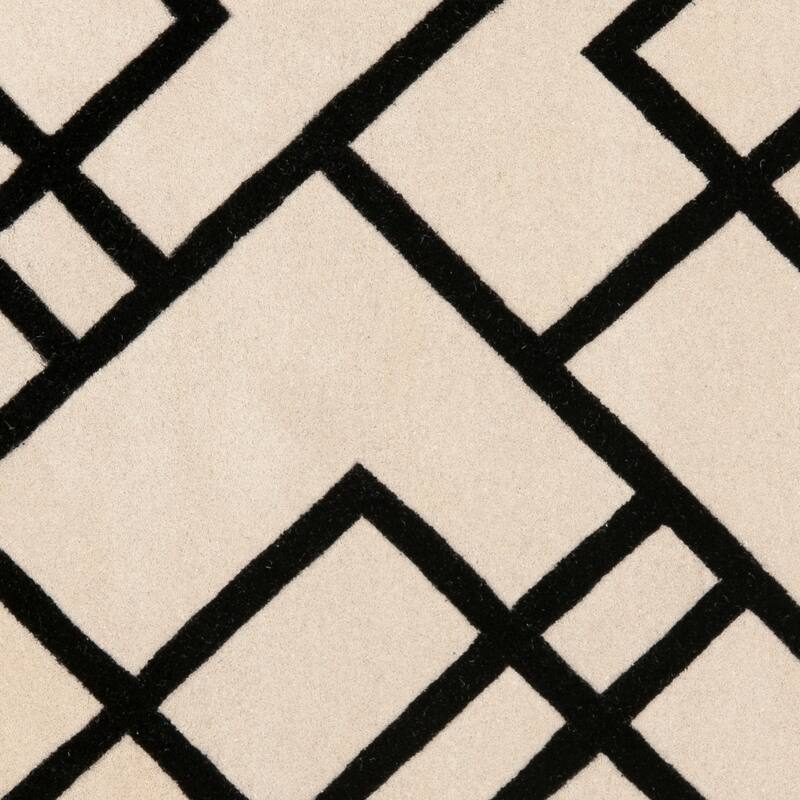 SAFAVIEH Handmade Soho Gulsevim Deco N.Z. Wool Rug