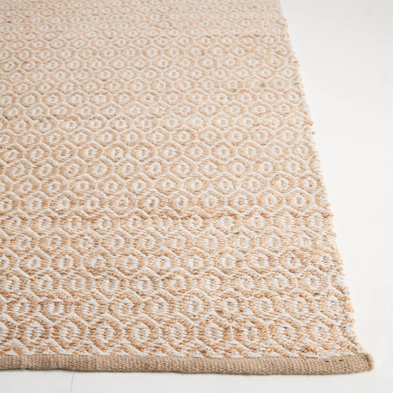 SAFAVIEH Handmade Natural Fiber Shefkate Jute Rug