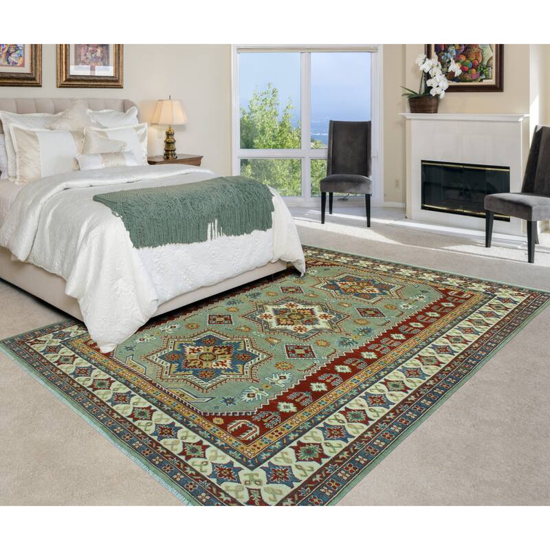 Kazak Azalea Grey/Ivory Rug - 6'7" x 9'8"