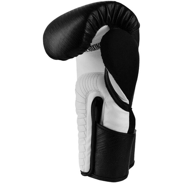 title black boxing gloves