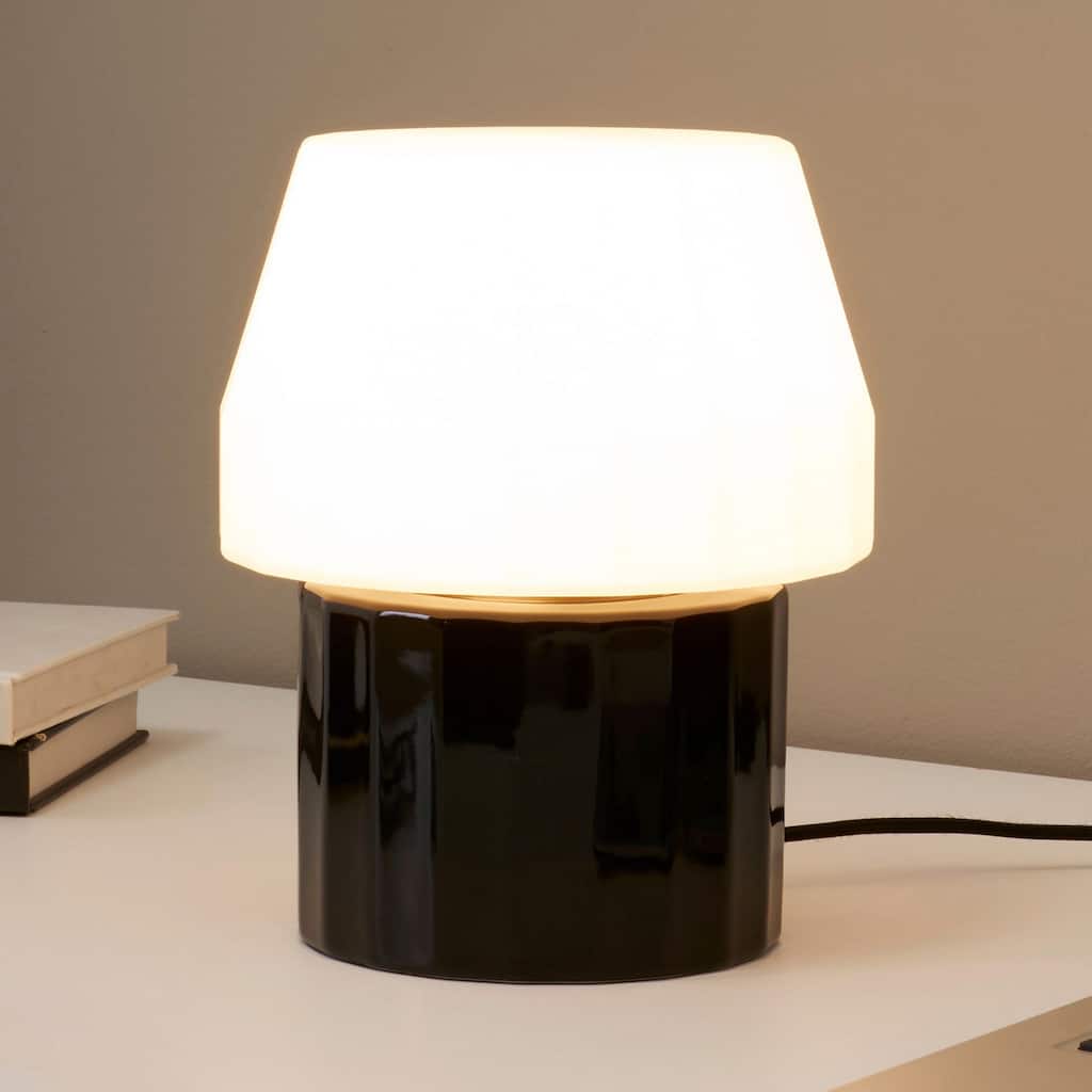Brightech Duke 9.1 in Glossy Black Modern 7W 600Lm 2700K Dimmable Integrated LED Round Table Lamp With White Glass Unique Shade