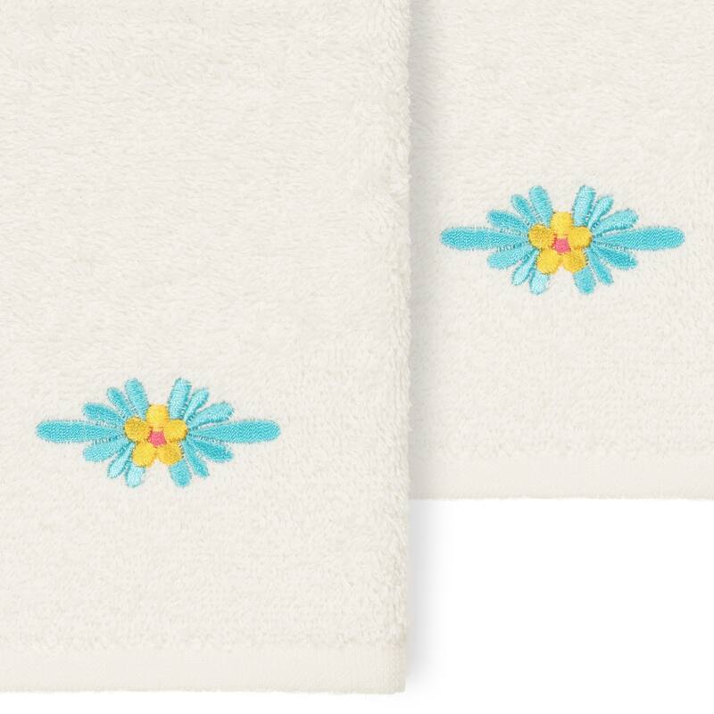 Authentic Hotel and Spa 100% Turkish Cotton Feliz 2PC Embellished Washcloth Set