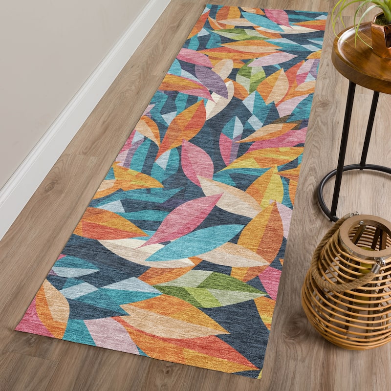 Machine Washable Indoor/ Outdoor Modern Floral Chantille Rug