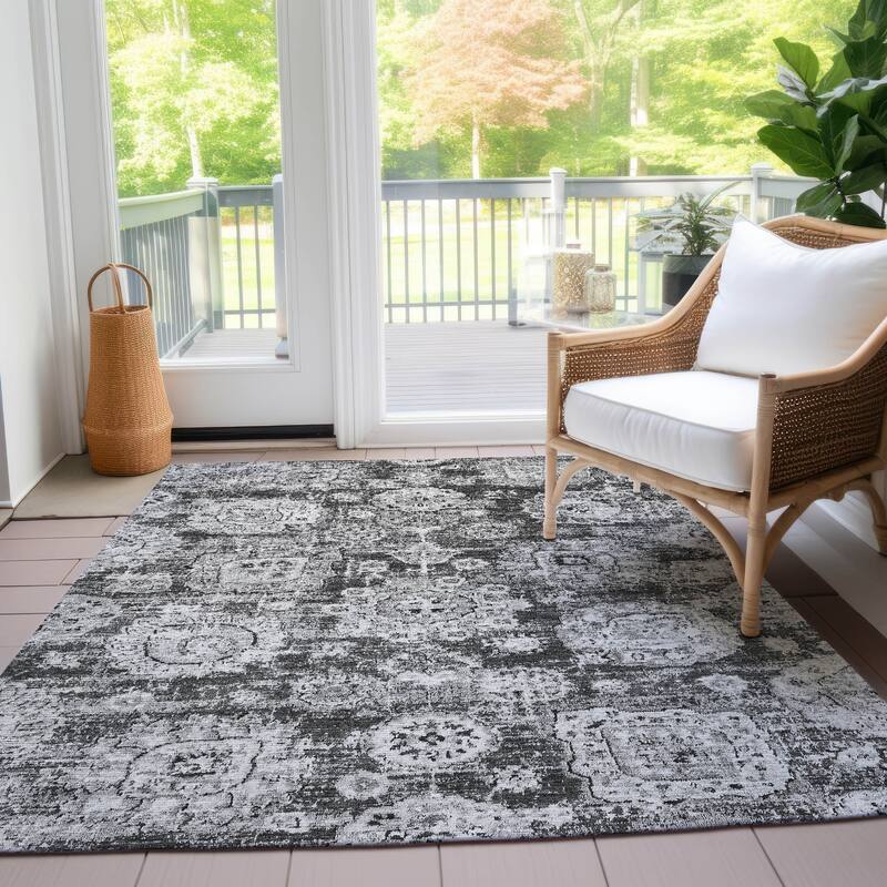 Machine Washable Indoor/ Outdoor Chantille Vintage Persian Rug