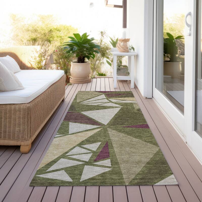 Machine Washable Indoor/ Outdoor Abstract Mosaic Chantille Rug
