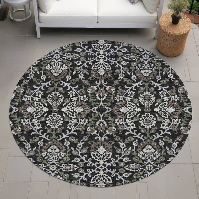 Machine Washable Indoor/ Outdoor Traditional Hartman Chantille Rug - Black - 8' x 8'