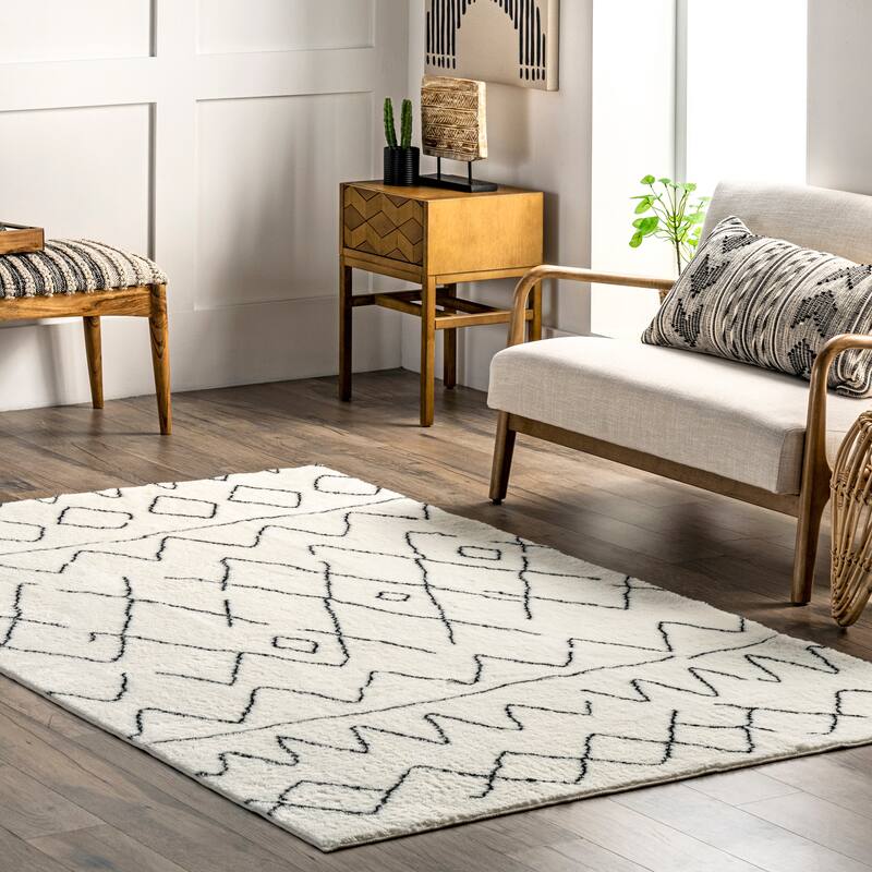 Nuloom Rae SuperiorWash Abstract Stripes Machine Washable Shag Area Rug - 6' x 9' - Black - Rectangle