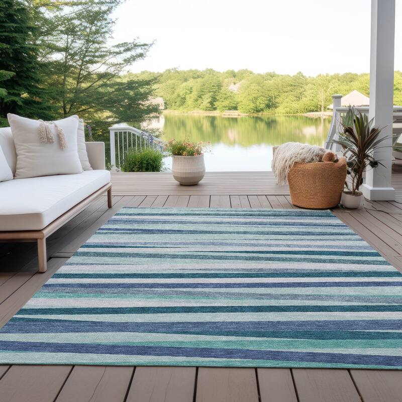 Machine Washable Indoor/ Outdoor Modern Stripes Chantille Rug