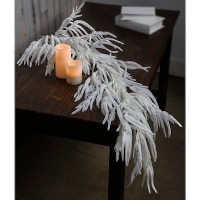 48" Uv Longleaf Vintage Pine Garland With Cone