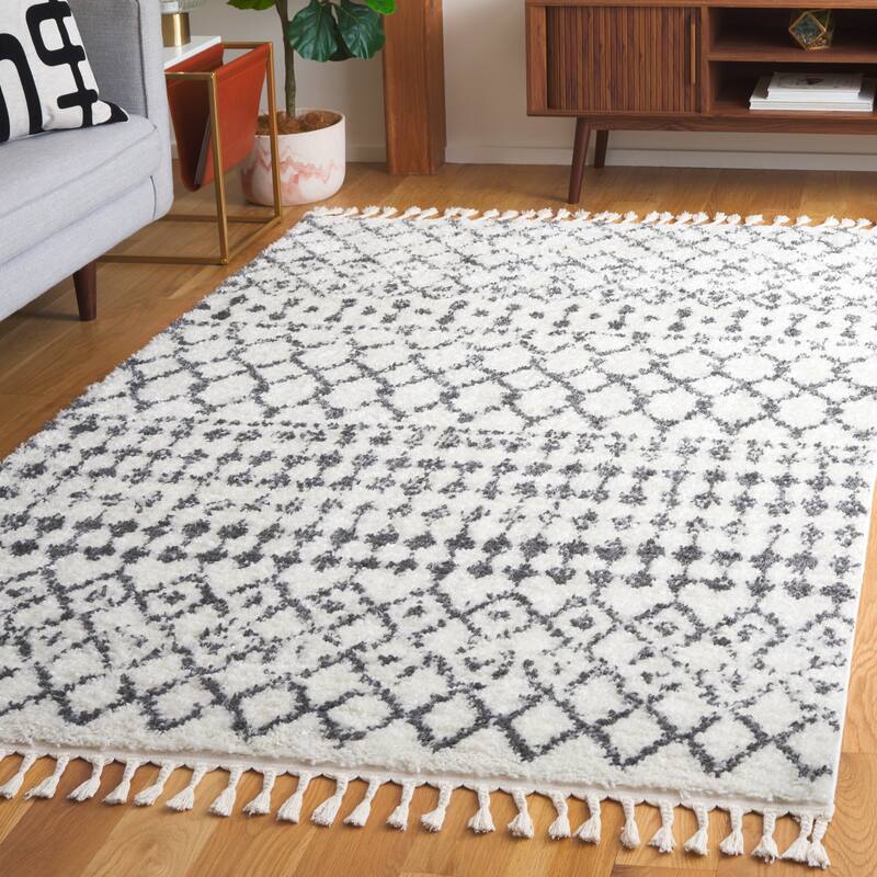 SAFAVIEH Berber Fringe Filadelfia Louetta Trellis Rug - 3'3" x 5'3" - Cream/Dark Grey