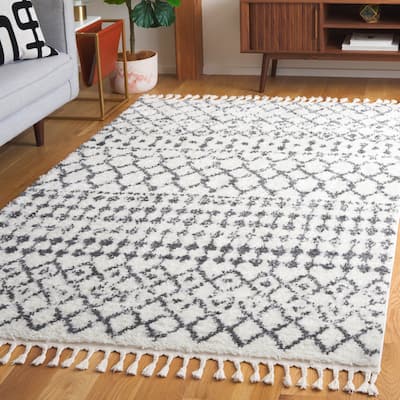 SAFAVIEH Berber Fringe Shag Louetta Trellis Rug - Cream/Dark Grey - 5' x 7'