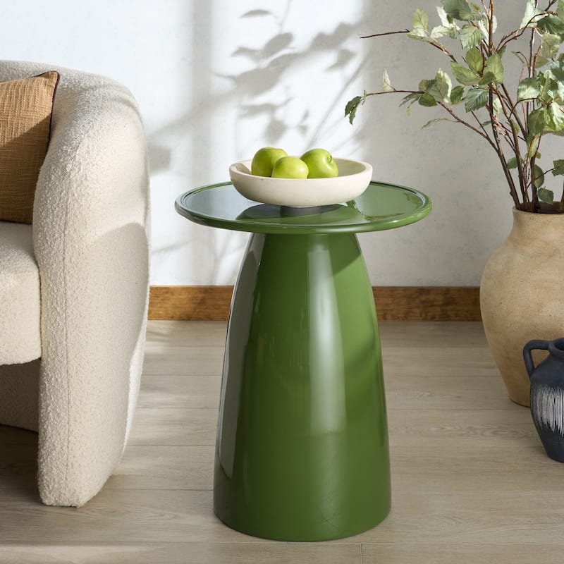 SAFAVIEH Couture Stephan Concrete Accent Table - 18"W x 18"D x 22"H