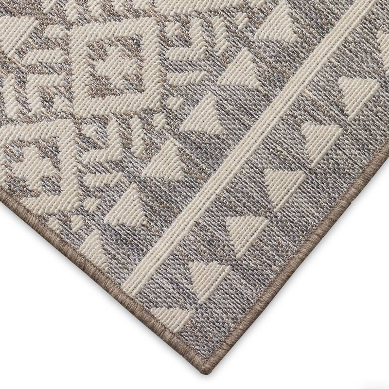 Liora Manne Cove Peruvian Stripe Indoor/Outdoor Rug