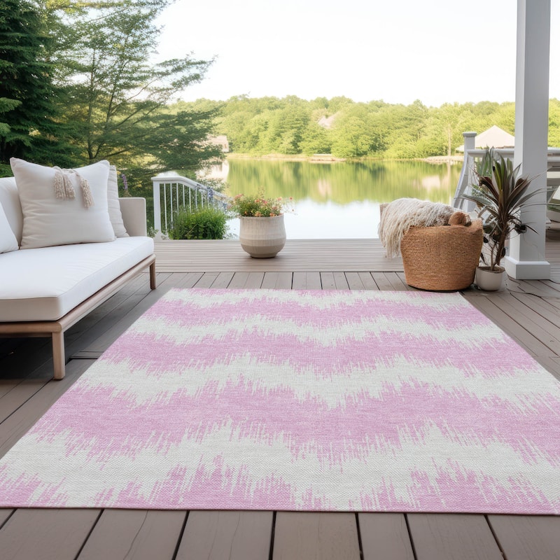 Machine Washable Indoor/ Outdoor Chantille Chevron Modern Rug - Pink - 5' x 7'6"