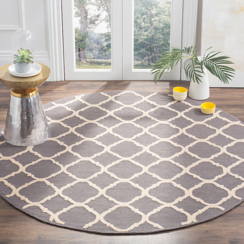 SAFAVIEH Handmade Newport Mykola Modern Cotton Rug