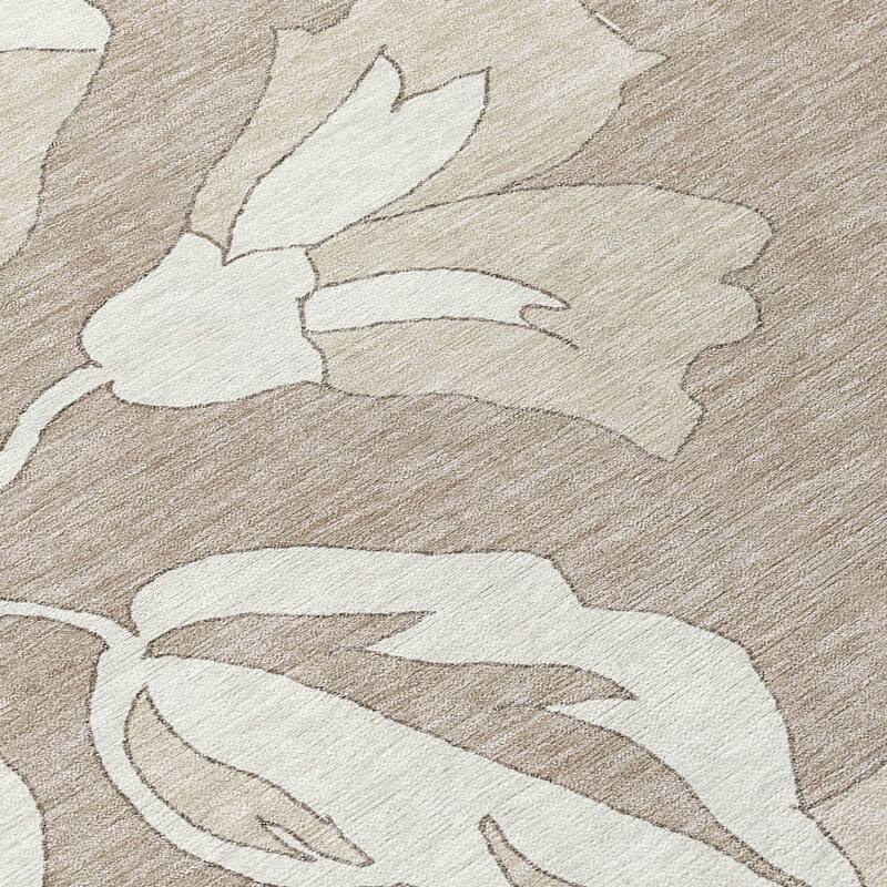 Machine Washable Indoor/ Outdoor Chantille Floral Contemporary Rug