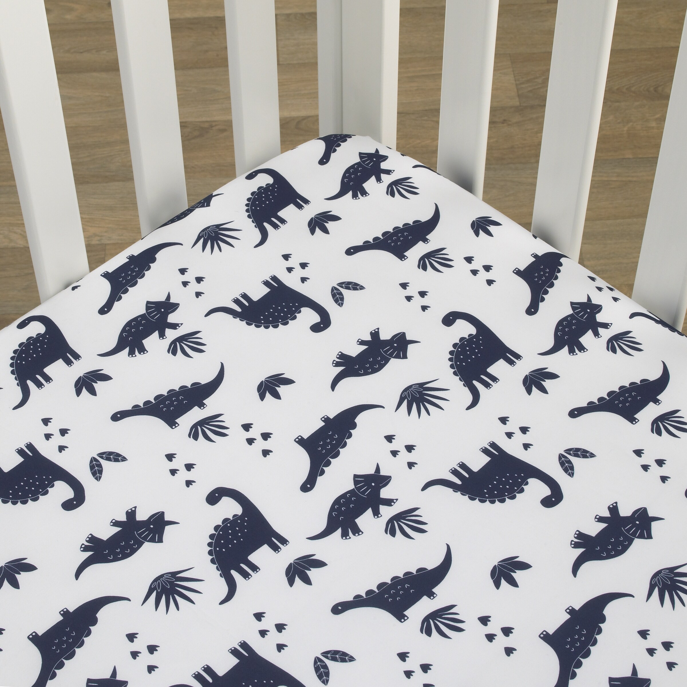 Carter crib sheets top