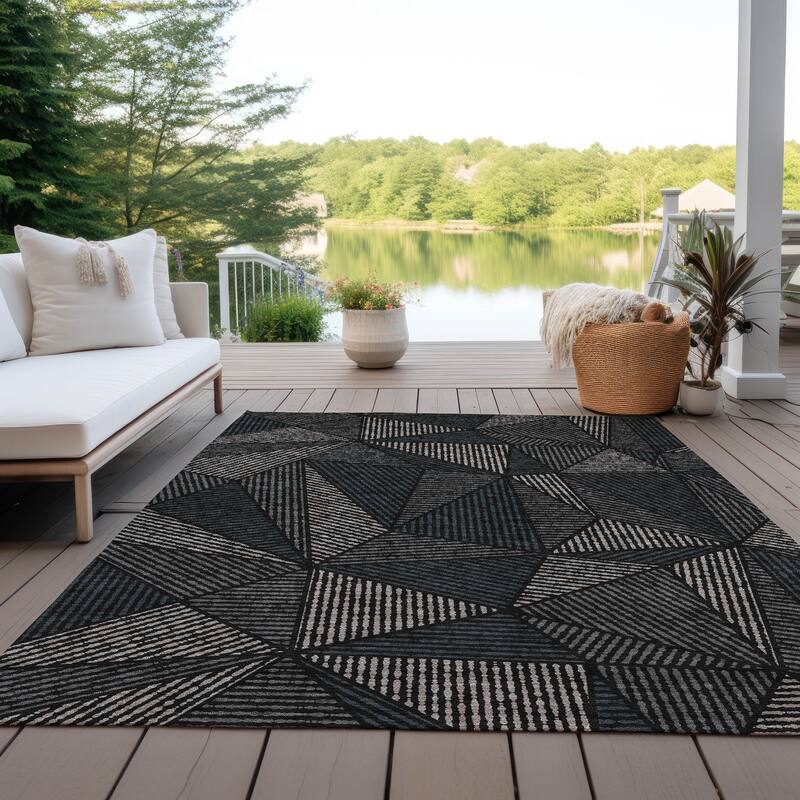 Machine Washable Indoor/ Outdoor Chantille Geometric Mosaic Rug