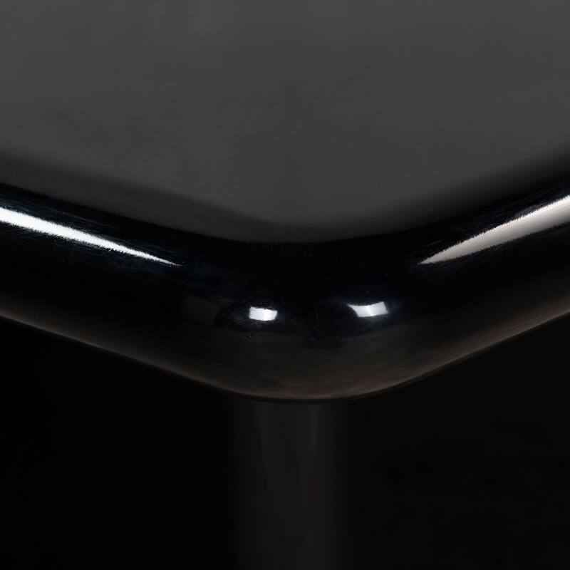 SAFAVIEH Couture Bellalynn 25-inch Coffee Table - 25"W x 25"D x 13"H